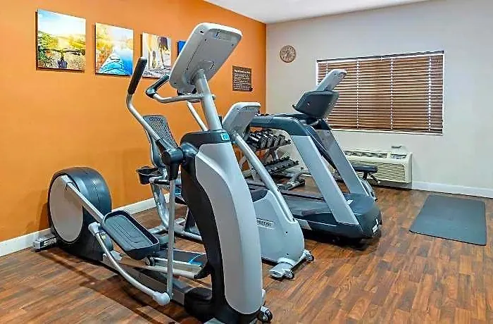 Comfort Normal Area Hotel 4*