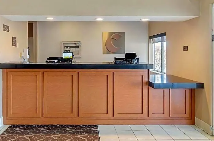 Comfort Normal Area Hotel
